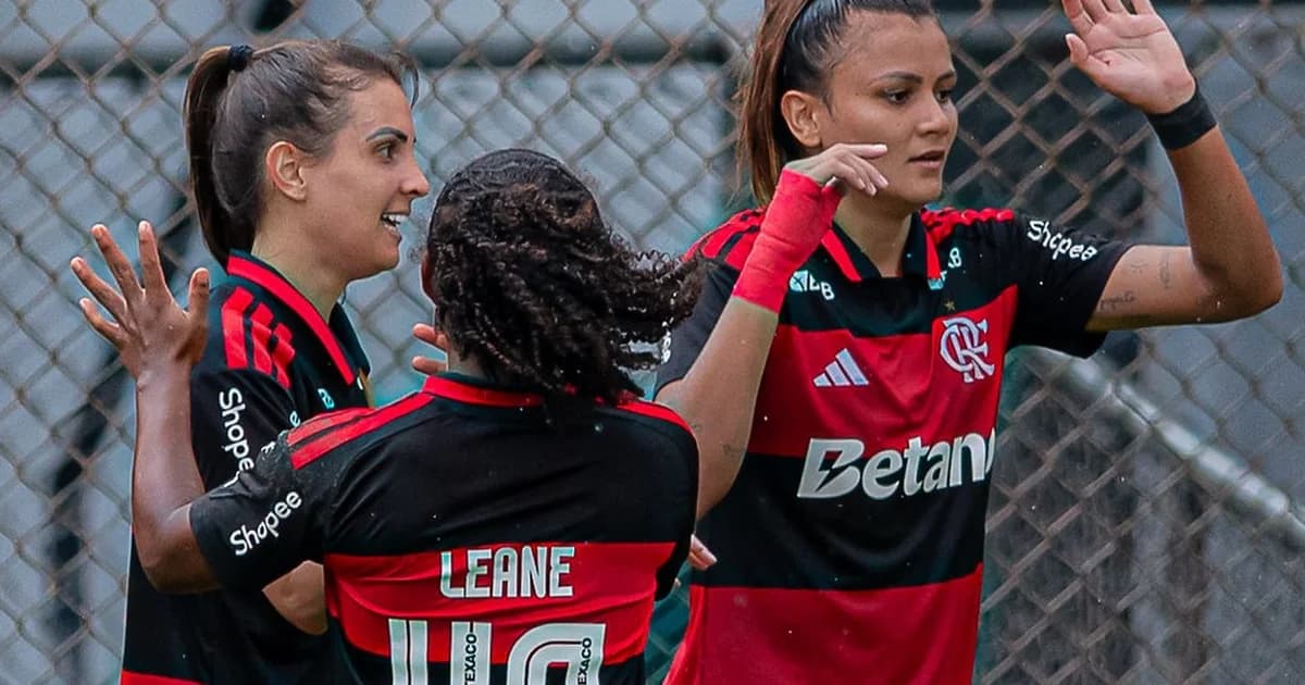 Ilustração editorial: cobrança de falta golaço no Engenhão, Flamengo empata 2x2 com Botafogo, torcida vibrante