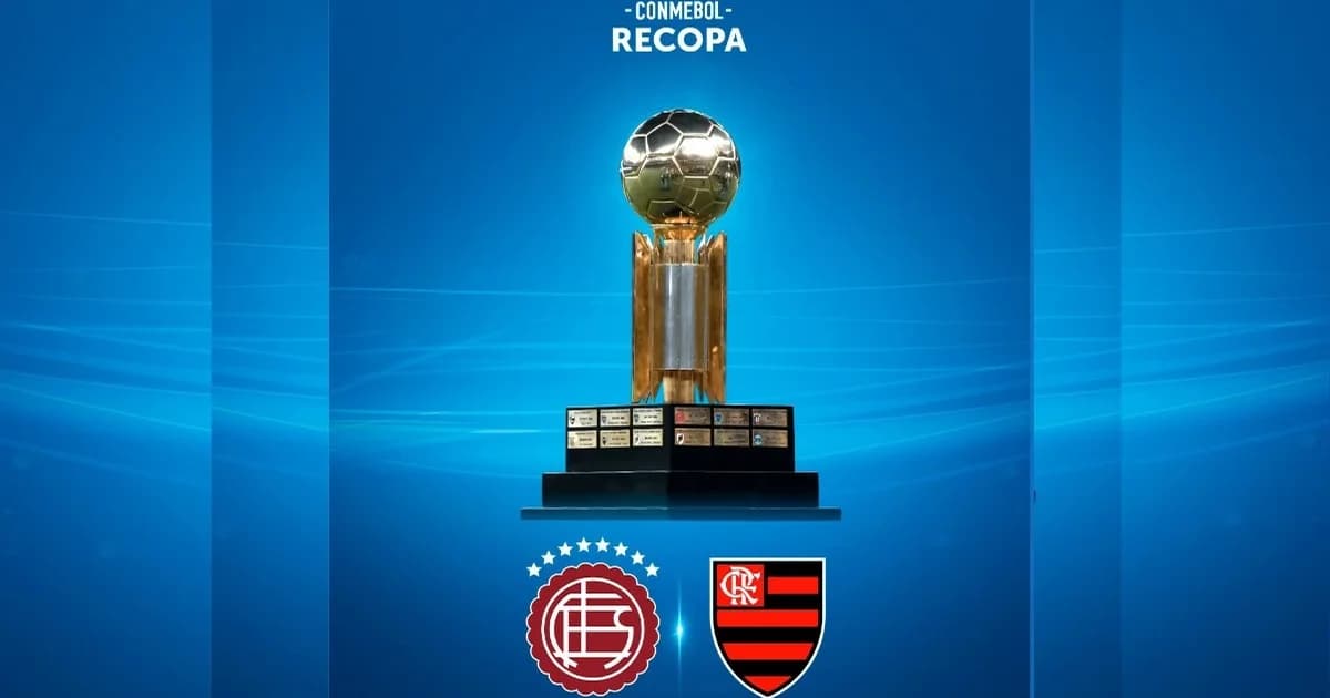 Estádio argentino vazio com bola no centro, silhuetas de manifestantes e faixas — greve ameaça jogo do Flamengo pela Recopa.