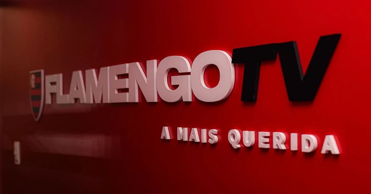 Estádio com torcida rubro-negra em silhuetas, botão vermelho do YouTube em destaque e gráfico de crescimento do canal.