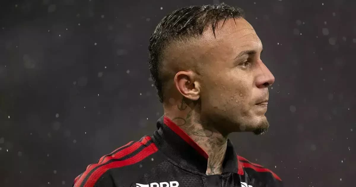 Flamengo libera Everton Cebolinha: ilustração editorial de atacante saindo do estádio com mala e contrato, ressaltando economia de R$1,5 milhão