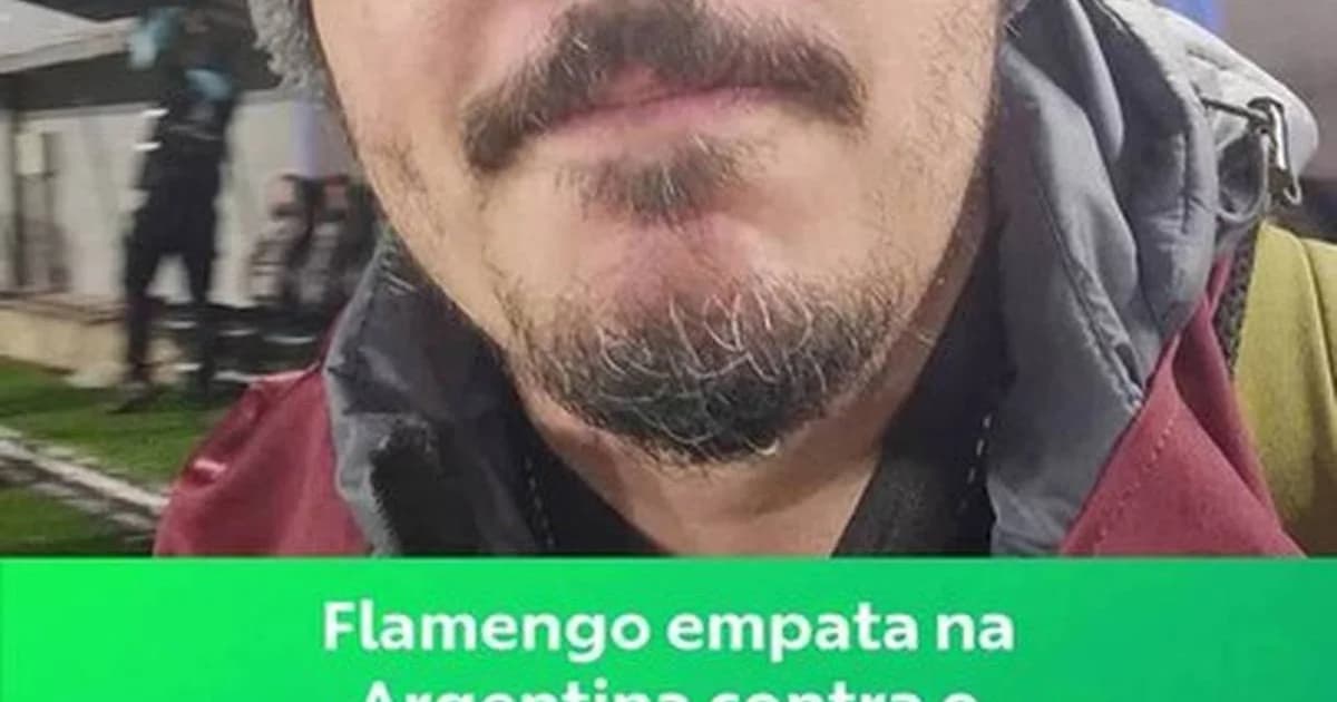 Atacante jovem estreia na Libertadores: cena de estádio argentino à noite, clima tenso, torcida e placar 0 a 0.