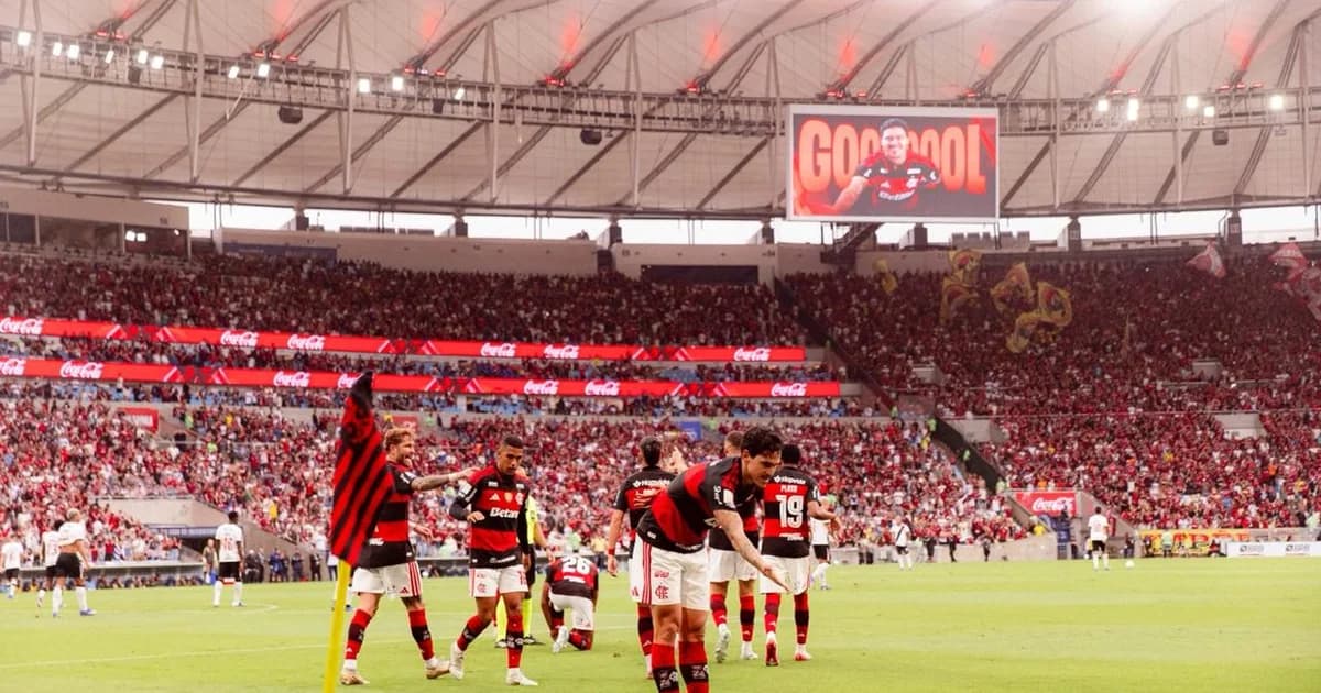 Ilustração do empate 2 a 2 entre Flamengo e Vasco no Maracanã, estádio lotado e jogadores disputando a bola