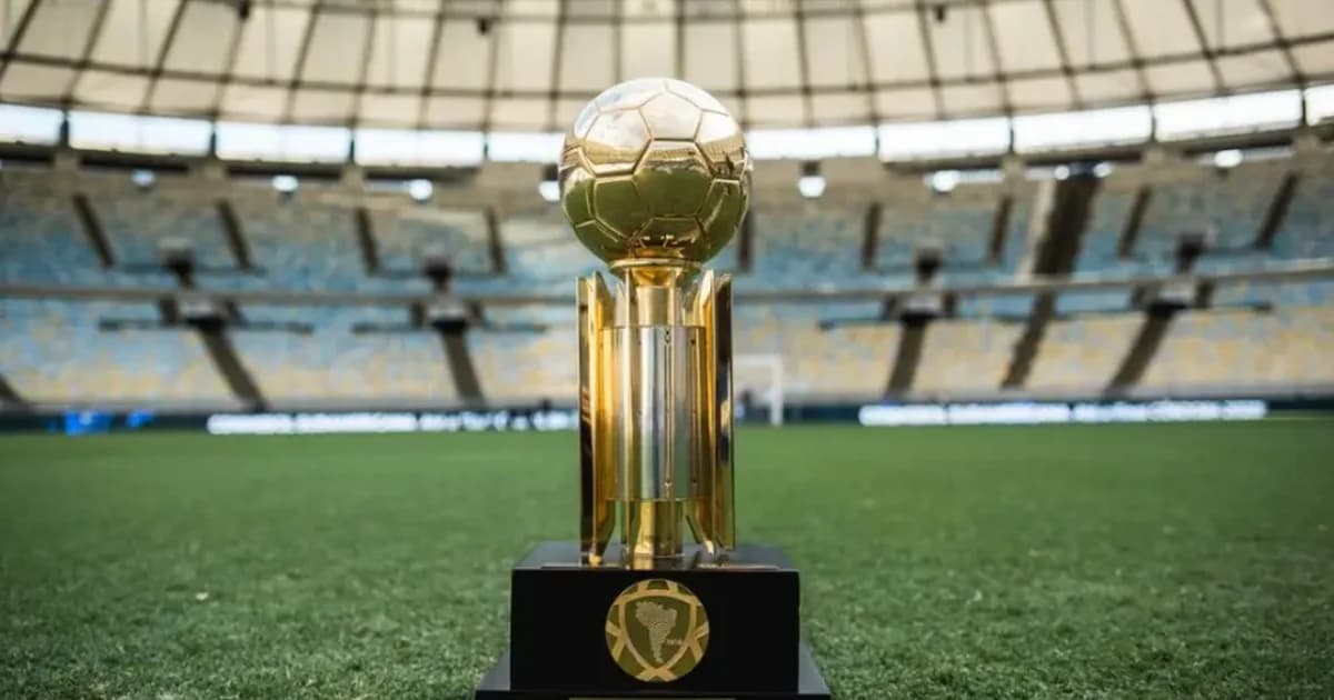 Ilustração editorial da Recopa: estádio lotado, troféu com prêmios (US$1,8M/US$900K) e jogadores em ação.