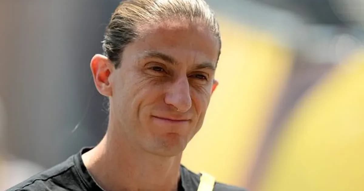Gonzalo Plata em ação na Copa do Mundo, olheiros em camarote observando — convocação e interesse do Monaco.