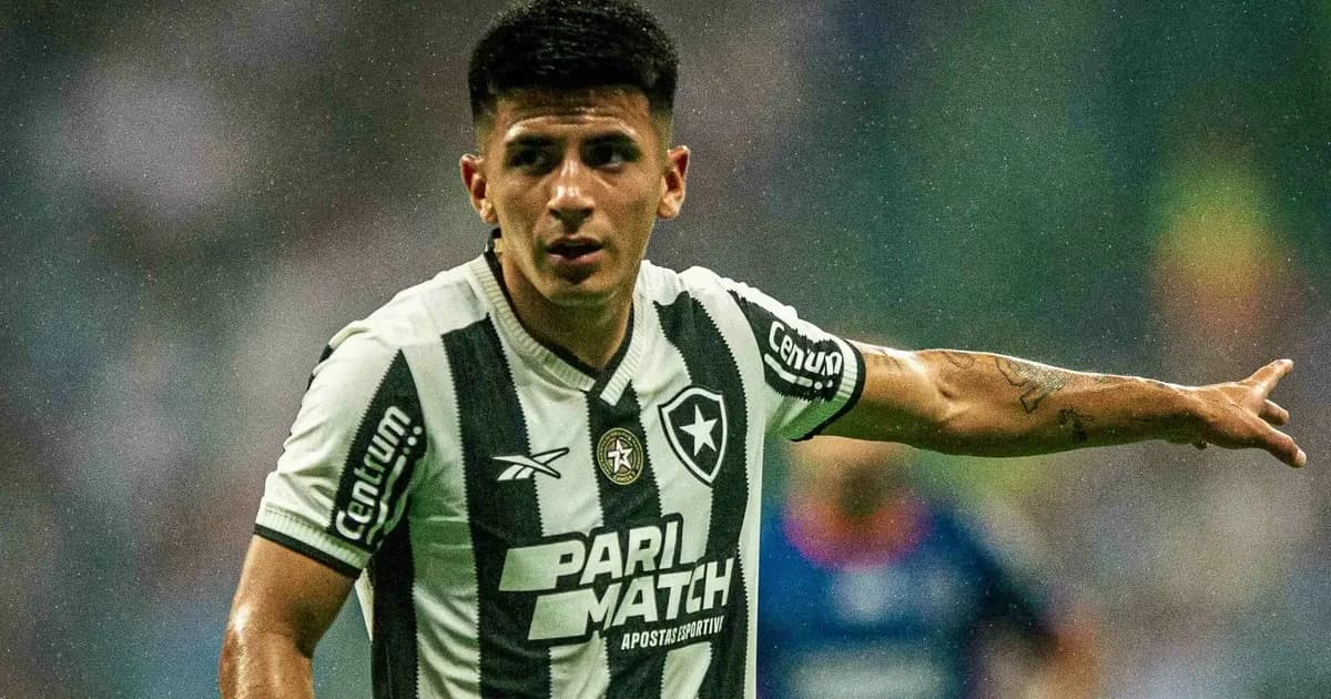 Meio-campista de costas em estádio ao entardecer, contrato rasgado no ar; recusa de negociação com Flamengo, atmosfera tensa.