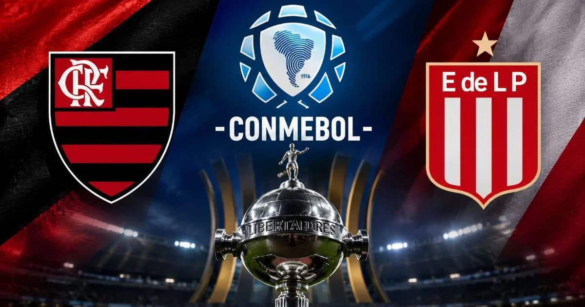 Estádio dividido entre jogo e símbolos da justiça (balança, documentos, martelo), simbolizando disputa Conmebol e TAS pela escalação.