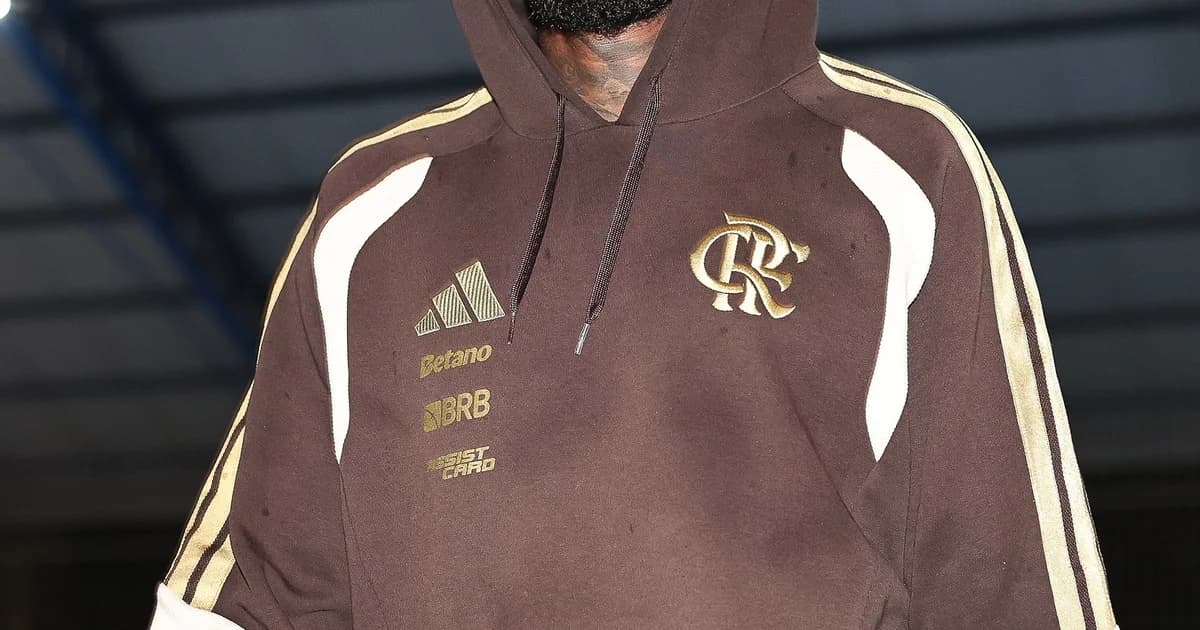 Silhueta de lateral em estádio segurando fatura de €650.000 com balança da justiça, representando Emerson Royal e dívida.