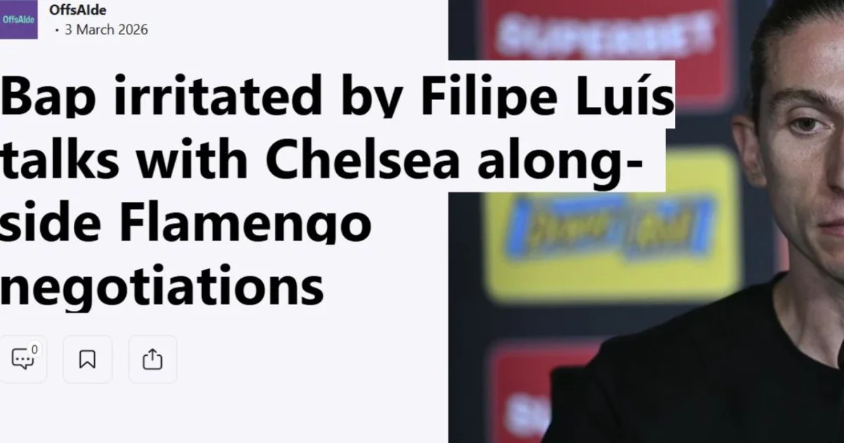 Banco técnico vazio em estádio com bandeiras vermelhas e pretas, holofotes e manchetes projetadas; simboliza demissão e crise de imagem do Flamengo.