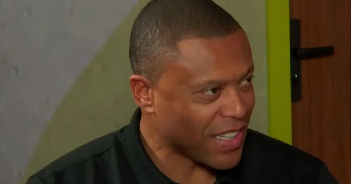 Flamengo: Júlio Baptista revela que quase jogou no Rubro-Negro